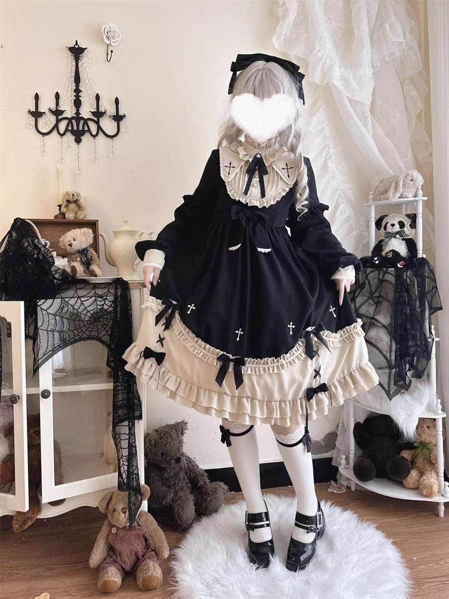 π€π― "Requiem of Lace" β Gothic Lolita One-Piece π―π€